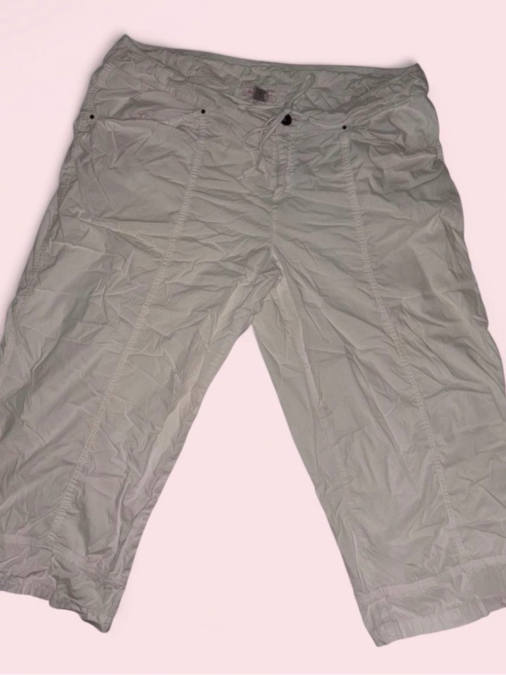Lightweight Cream Cropped Capri Pants